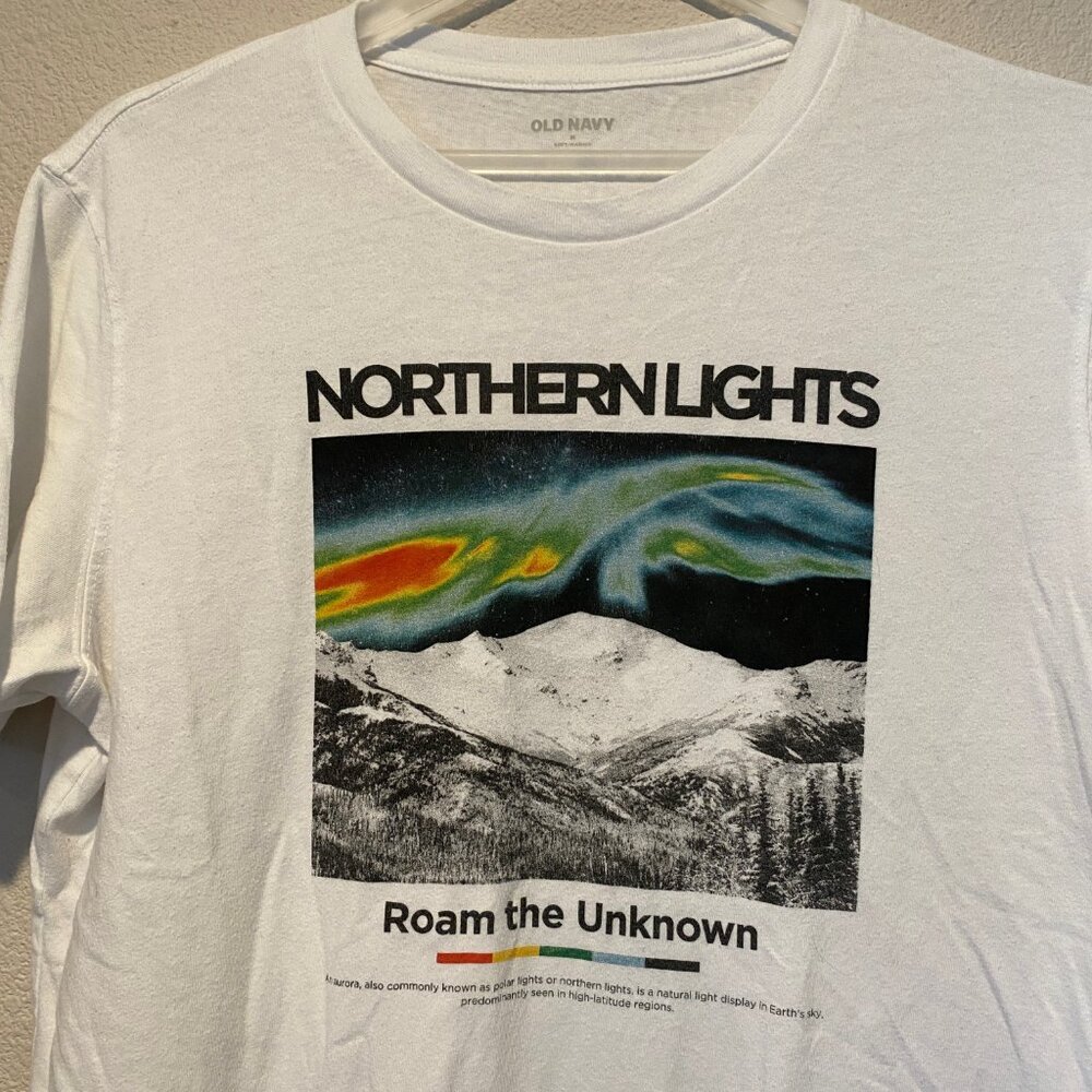 Old Navy Northern Lights T-Shirt‎ Medium  White Graphic Tee - Picture 2 of 3
